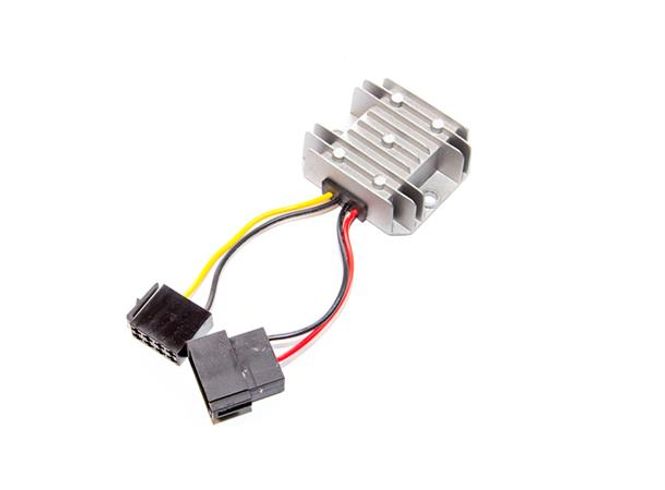 Hovedbilde InCarTec 24v til 12v inverter 10A, med ISO kontakter