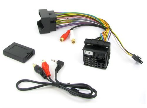 Connects2 AUX interface Peugeot Citroen 2004--> m/Quadlock (R