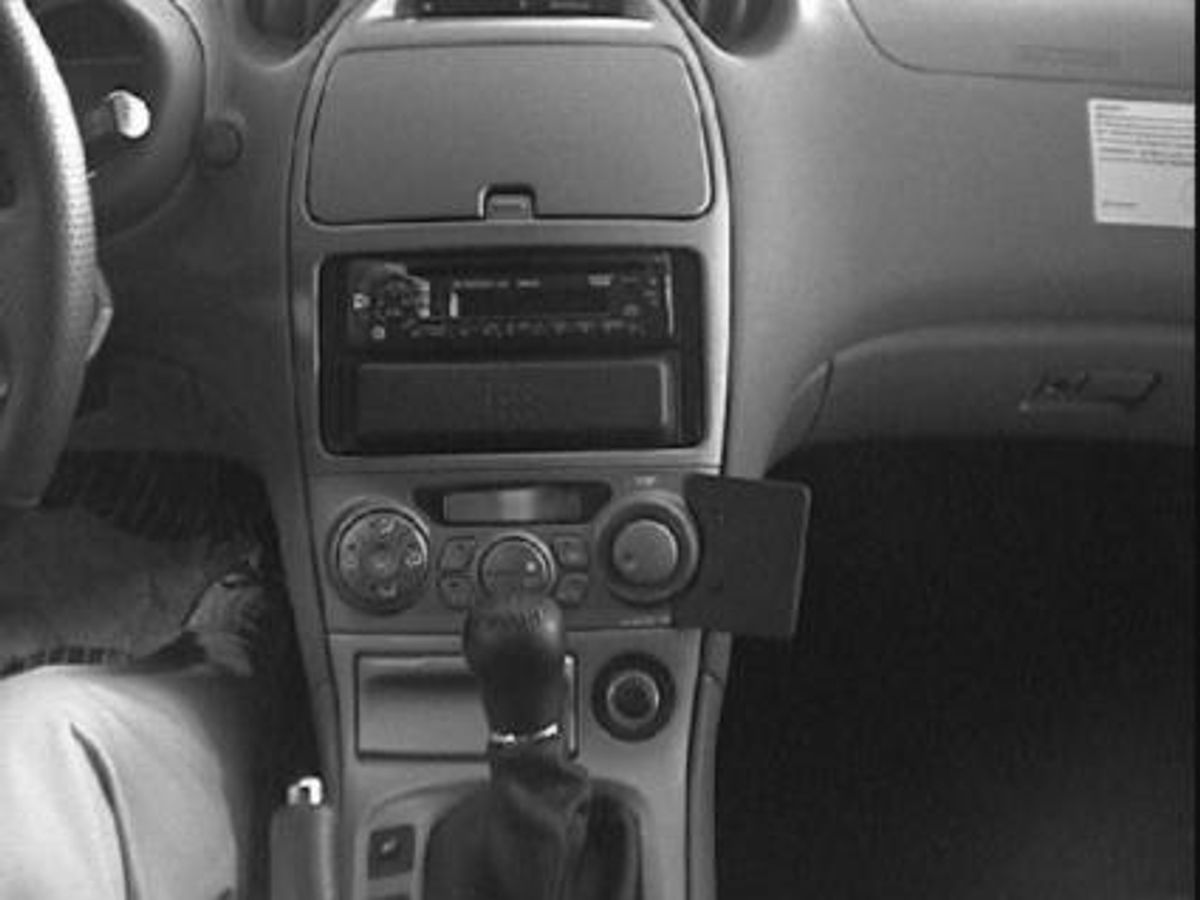 Brodit ProClip 852818 Toyota Celica 2000-2005 Vinklet
