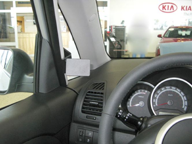Hovedbilde Brodit ProClip 804449 Hyundai ix20, Kia Venga 2009-2015 A-stolpe