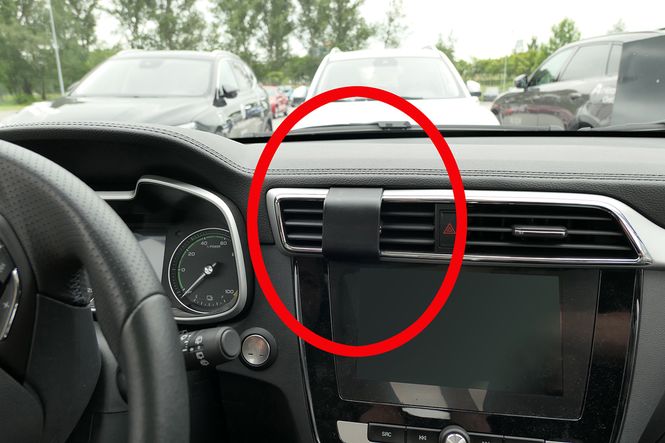 Hovedbilde Brodit ProClip 855690 MG ZS 2020--> Senter