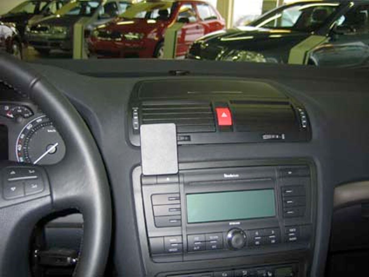 Brodit ProClip 853525 Skoda Octavia II 2005-2013 Senter
