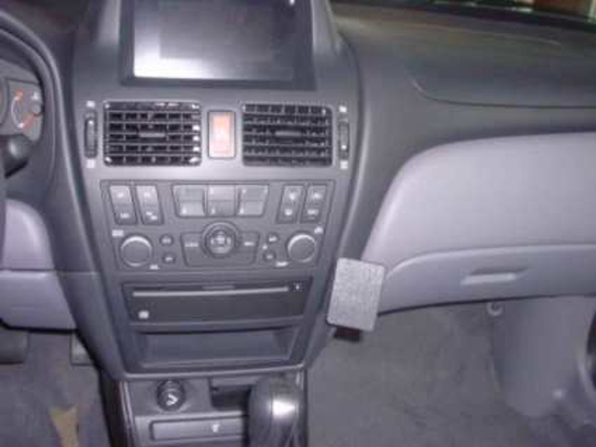 Brodit ProClip 853135 Nissan Almera 2003-2007 Vinklet