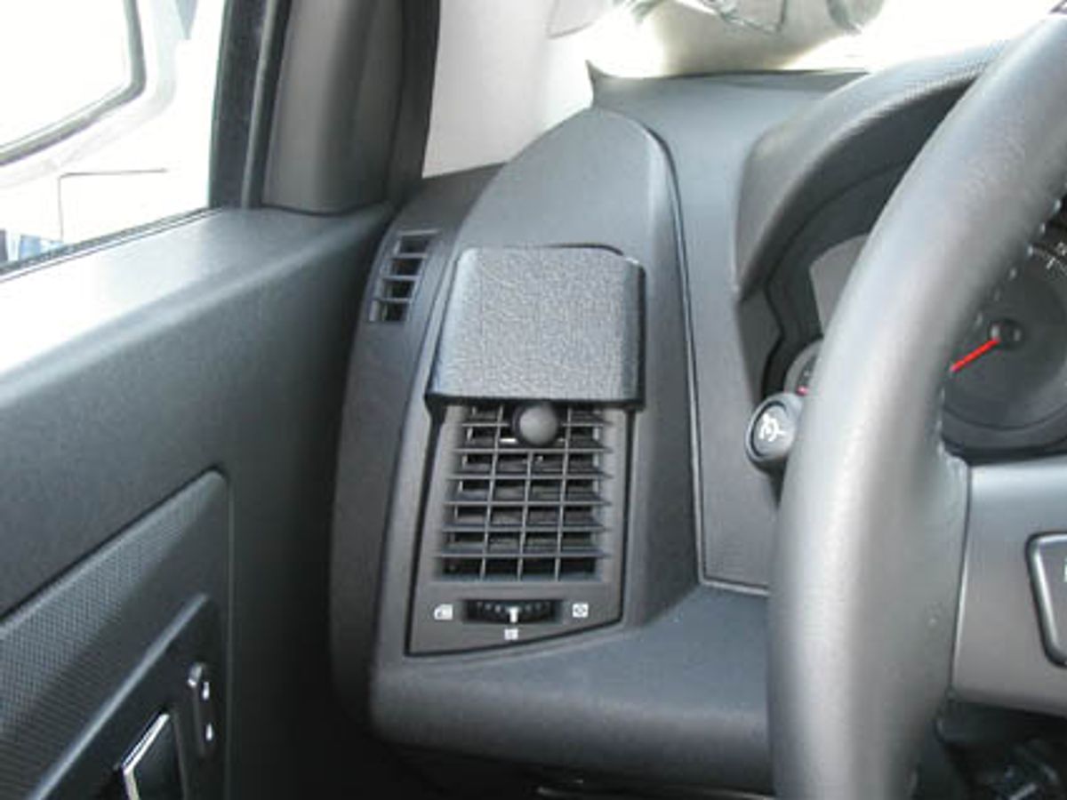 Brodit ProClip 803311 Cadillac SRX 2004-2005 Venstre