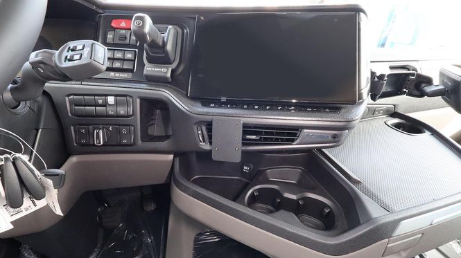 Hovedbilde Brodit ProClip 856110 Scania L, S, R, G-serie 2025 ->