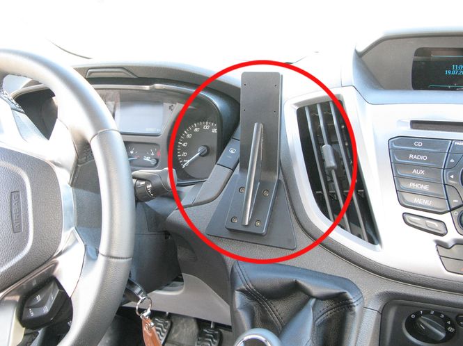 Hovedbilde Brodit ProClip 213517 Forsterket Ford Transit 2014-2019 Senter