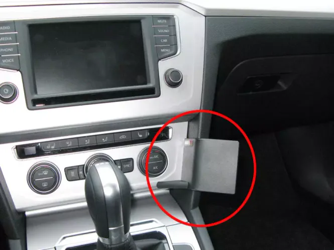 Hovedbilde Brodit ProClip 855069 VW Arteon/Passat 2015 -> Vinklet
