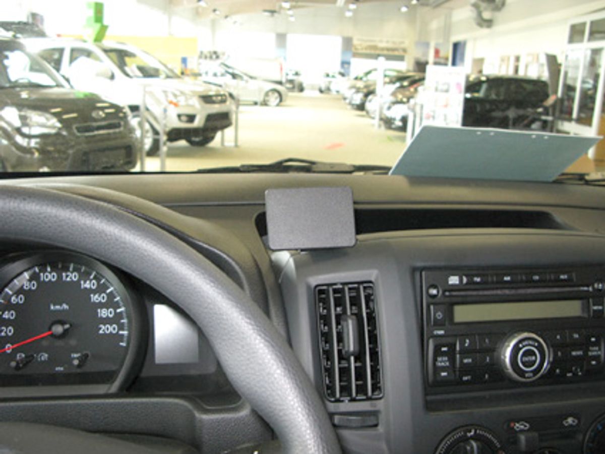 Brodit ProClip 854463 Nissan NV200 2010-2023 Senter