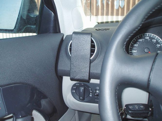 Hovedbilde Brodit ProClip 803416 Audi A3 2004-2012 Venstre