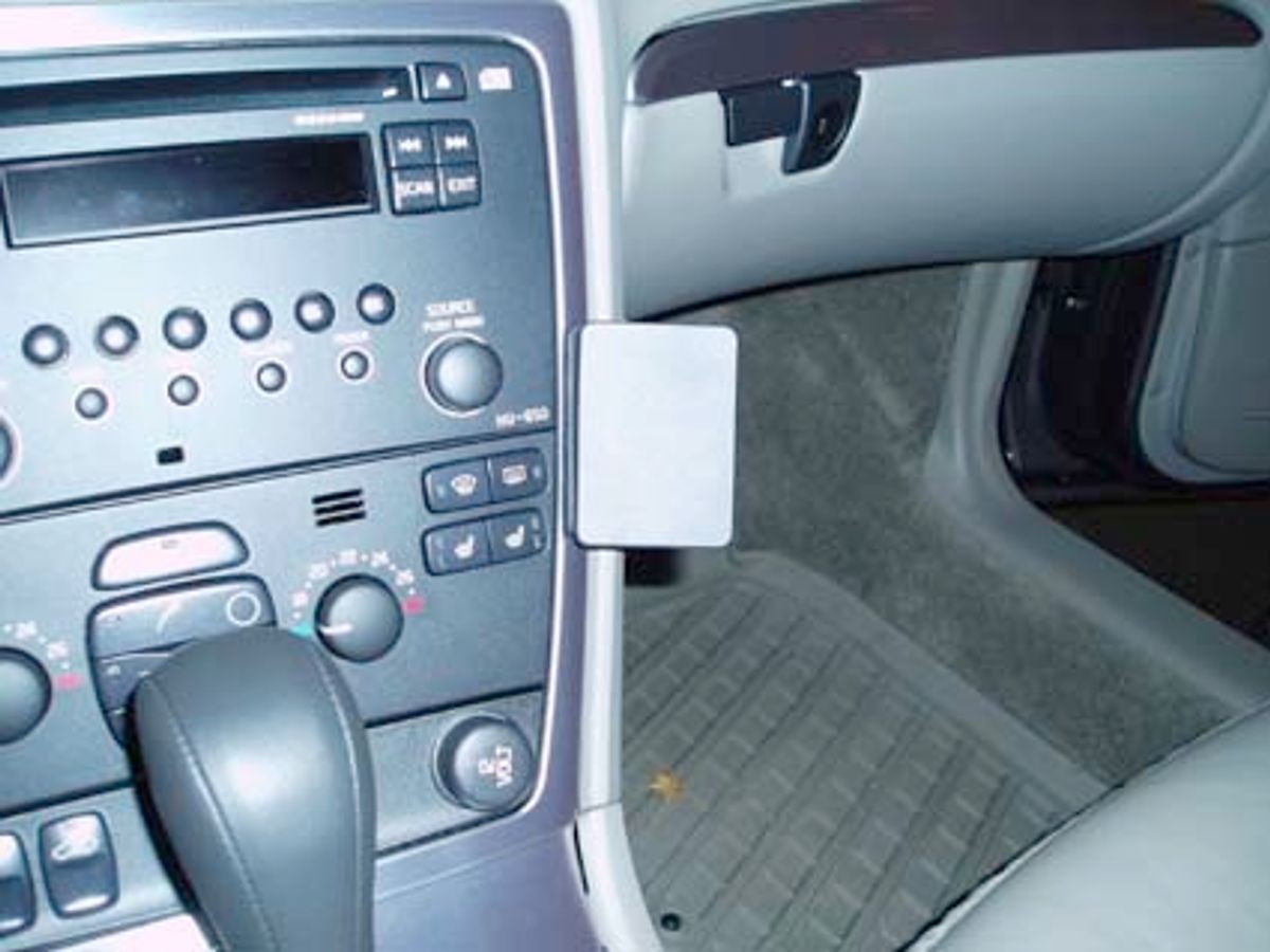 Brodit ProClip 853496 Volvo XC70, V70, S60 2005-2009 Vinklet