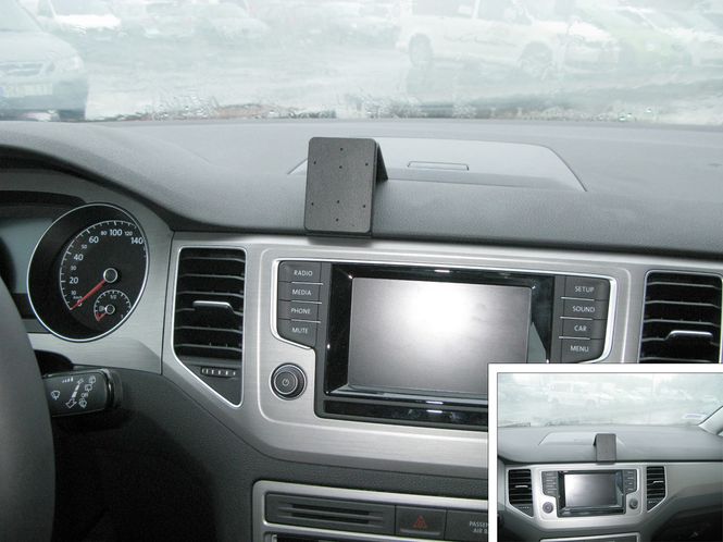 Hovedbilde Brodit ProClip 855074 VW Golf Sportsvan 2014-2021 Senter