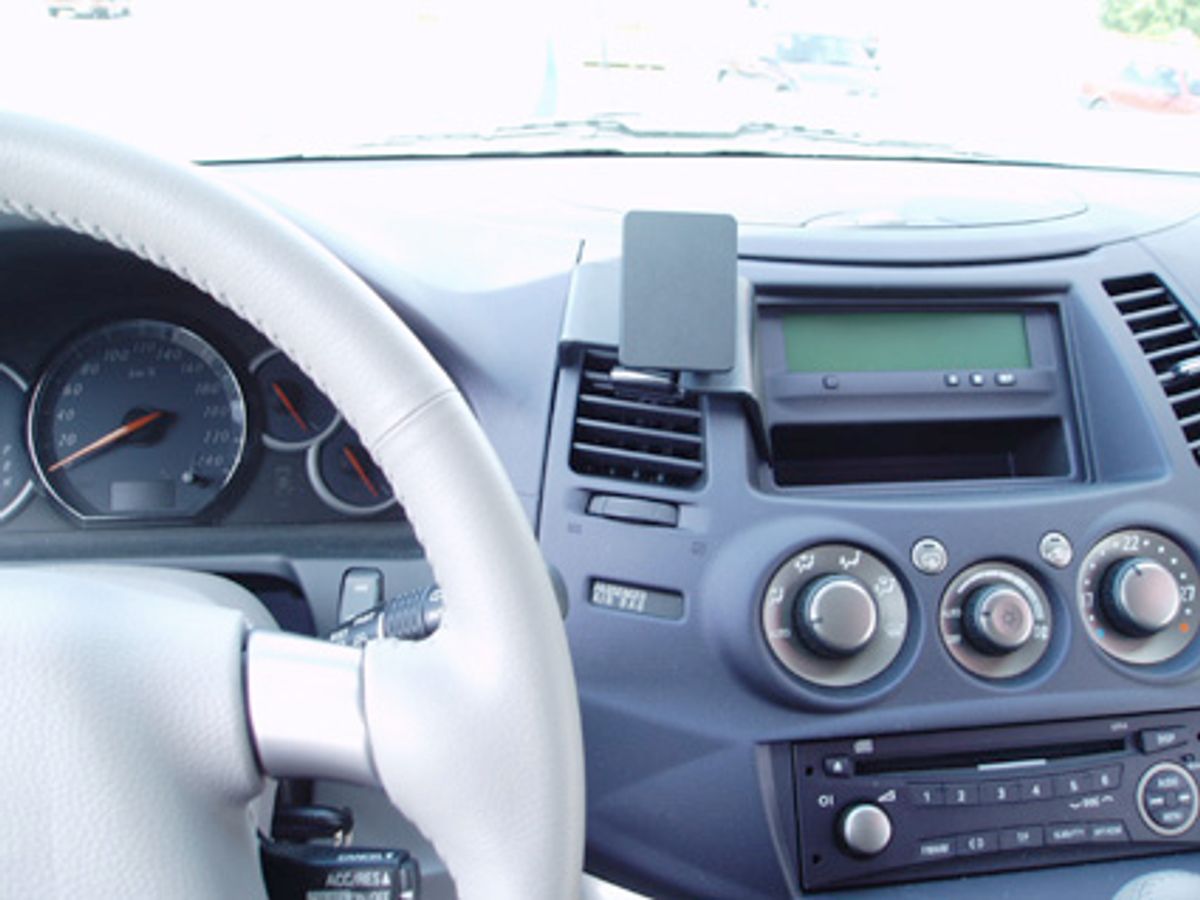 Brodit ProClip 853488 Mitsubishi Grandis. Senter