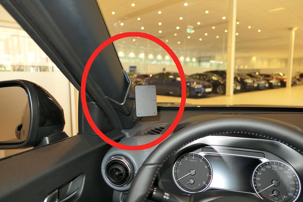 Brodit ProClip 805601 Nissan Juke 2020-2025 A-stolpe