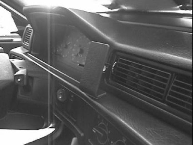 Hovedbilde Brodit ProClip 852111 Volvo 740, 940 1991--> Senter